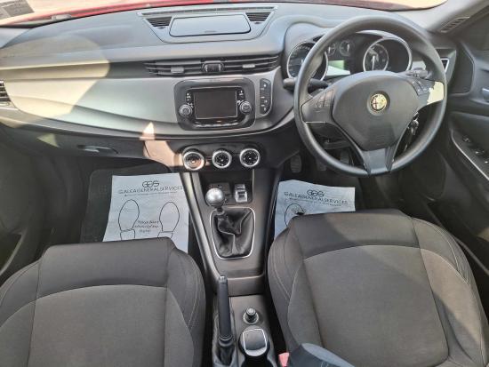 11alfa-romeo alfa-romeo alfa-romeo's images