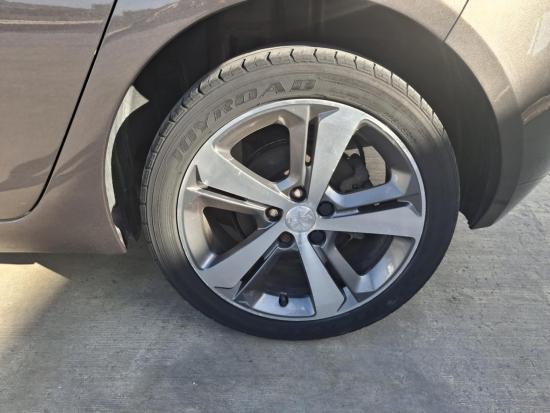 11peugeot peugeot peugeot's images