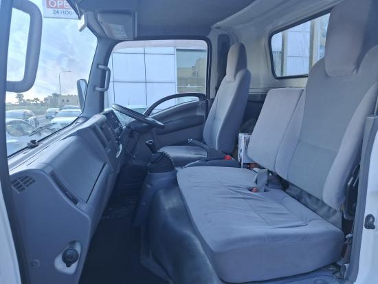 11isuzu isuzu isuzu's images