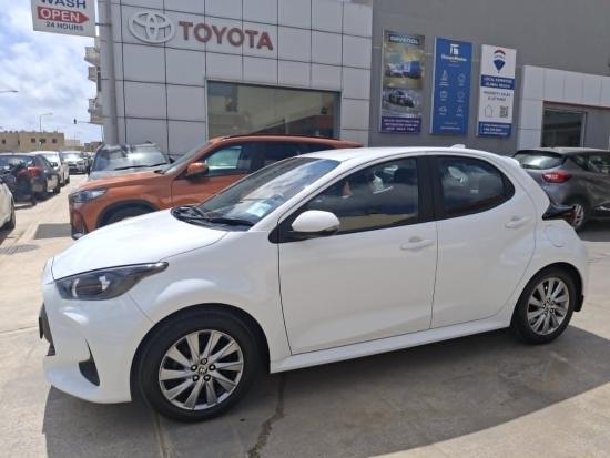 yaris